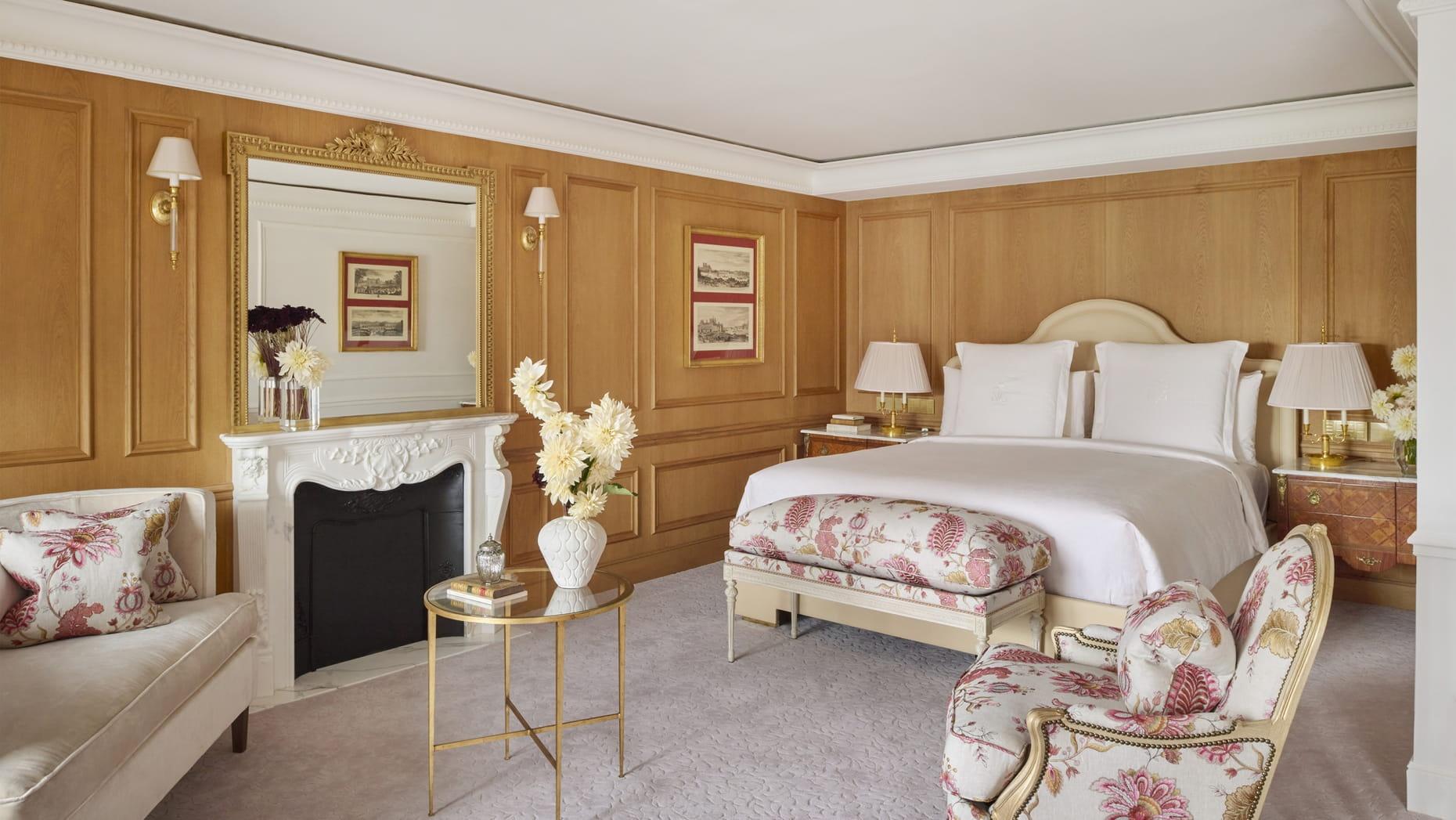 Four Seasons Hotel George V Duplex City View Suite interior