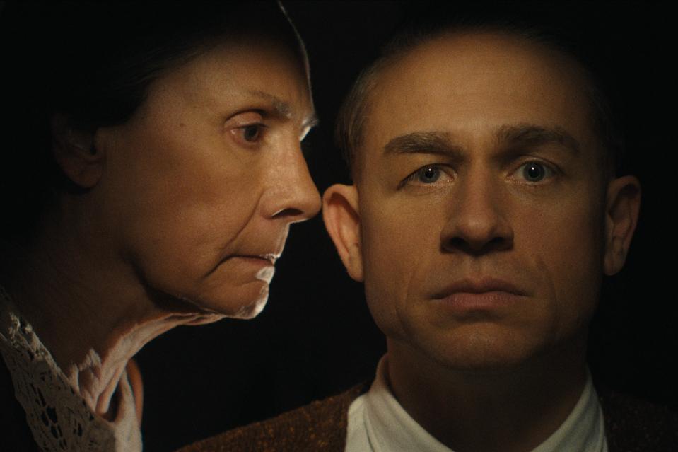 Monster: The Ed Gein Story. (L to R) Laurie Metcalf as Augusta Gein, Charlie Hunnam as Ed Gein in episode 307 of Monster: The Ed Gein Story.