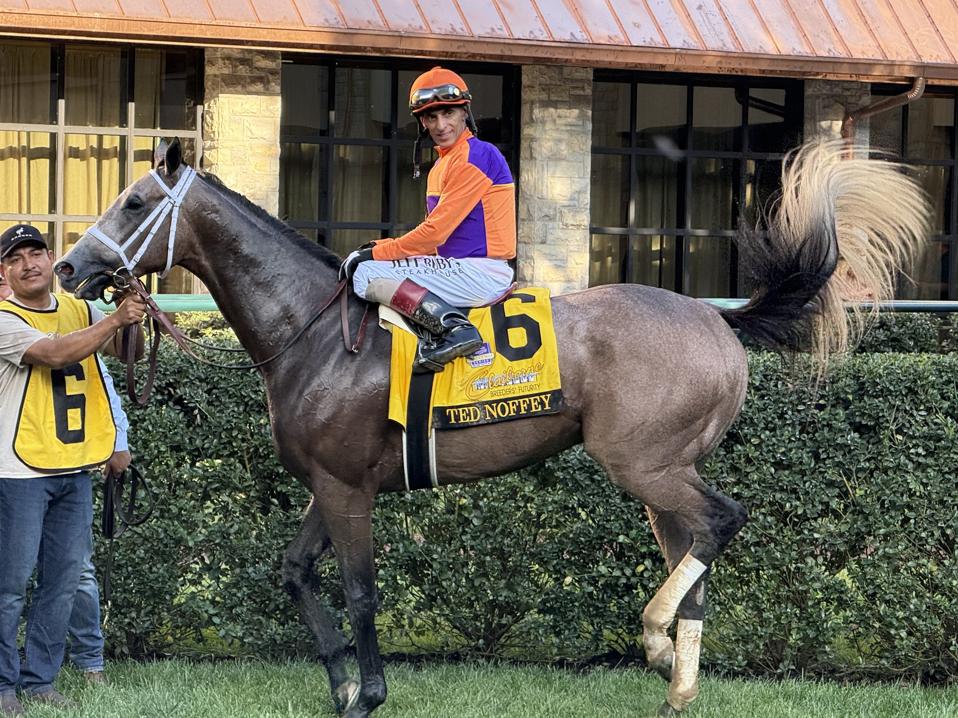 Ted Noffey Captures Grade 1 Breeders' Futurity at Keeneland