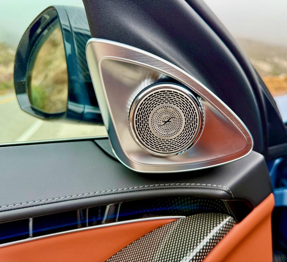 Burmester audio system. 