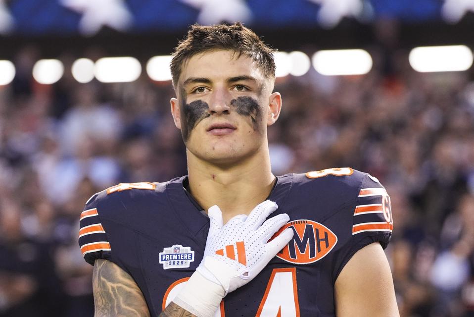 Minnesota Vikings v Chicago Bears - NFL 2025