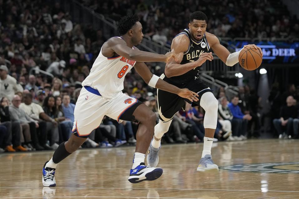 New York Knicks v Milwaukee Bucks