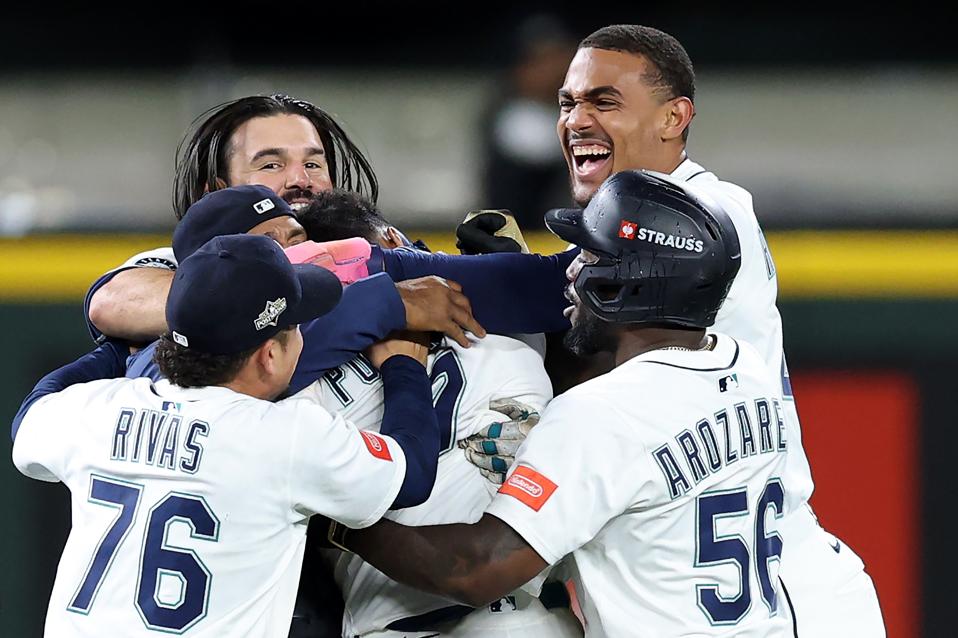 Division Series - Detroit Tigers v Seattle Mariners - Game Five