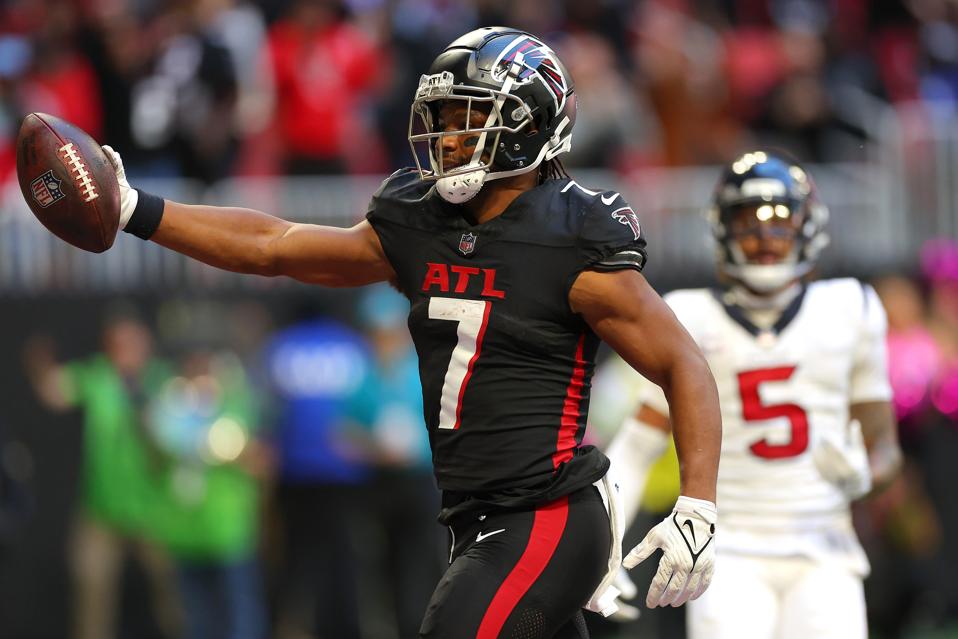 Houston Texans v Atlanta Falcons