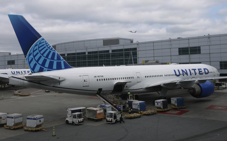 Federal Government Shuts Down After Congress Fails To Pass Funding Bill