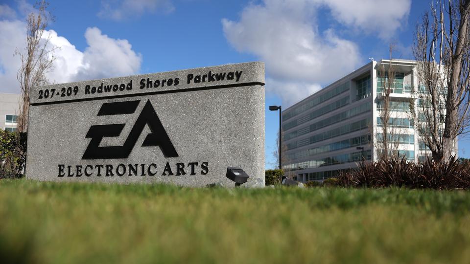 वीडियो गेम निर्माता इलेक्ट्रॉनिक आर्ट्स ने अपने कार्यबल में 6 प्रतिशत की कटौती की घोषणा की है