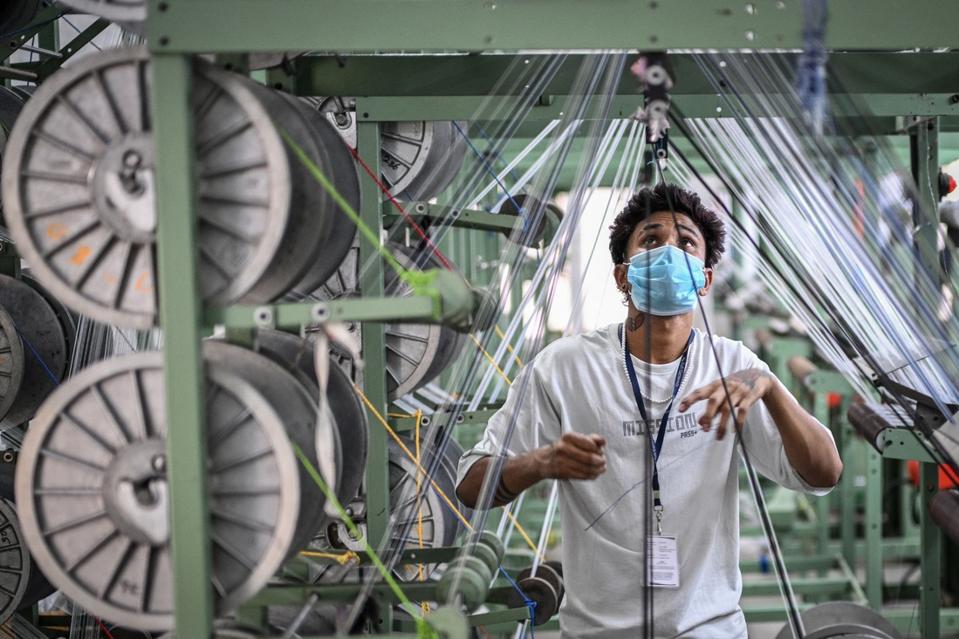 TOPSHOT-INDIA-US-TARIFF-TRADE-TEXTILE