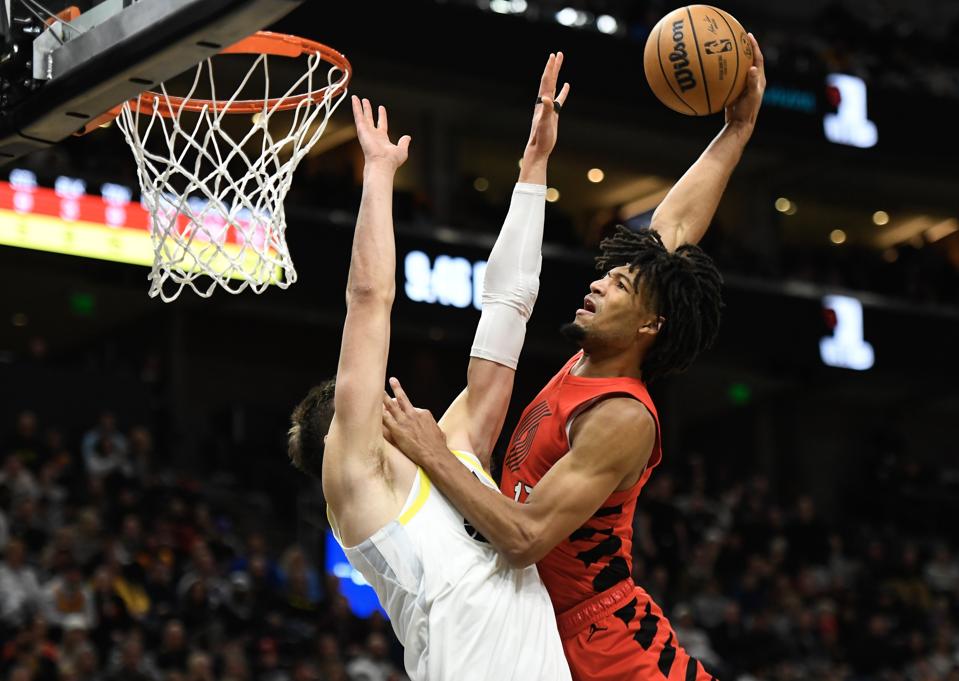 पोर्टलैंड ट्रेल ब्लेज़र्स बनाम यूटा जैज़