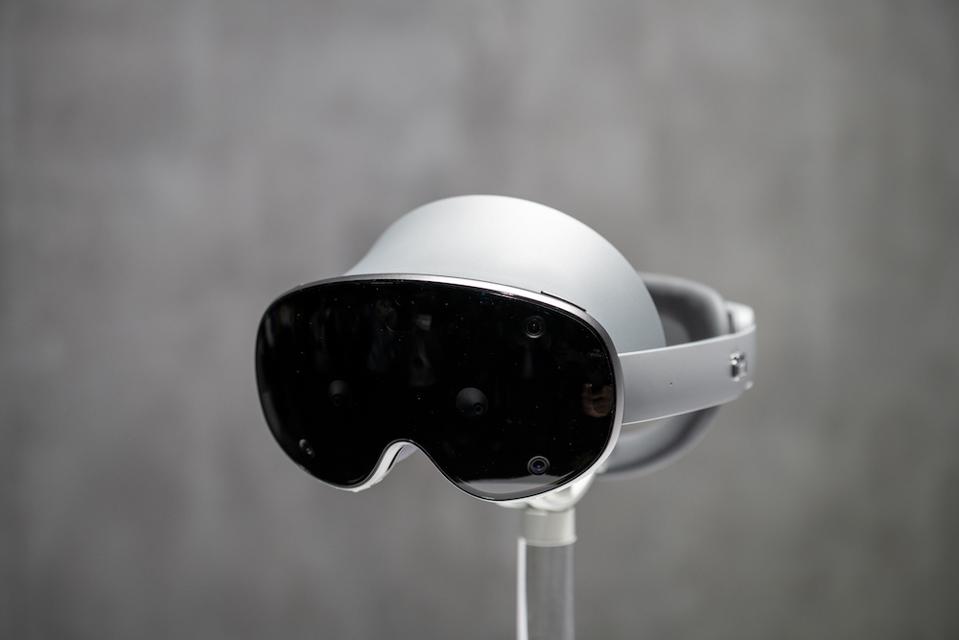 Samsung Galaxy XR headset