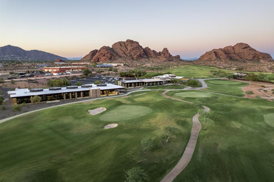 एरिजोना गोल्फ हाउस का हवाई दृश्य