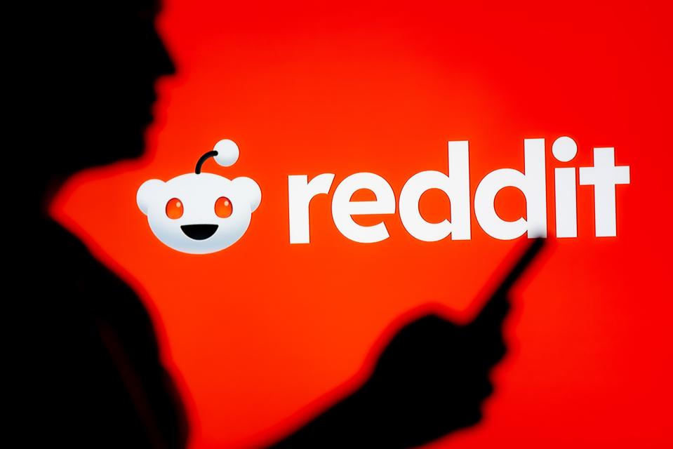 Would-Be Bank Robbers': Reddit Escalates AI Data Wars With Perplexity Lawsuit