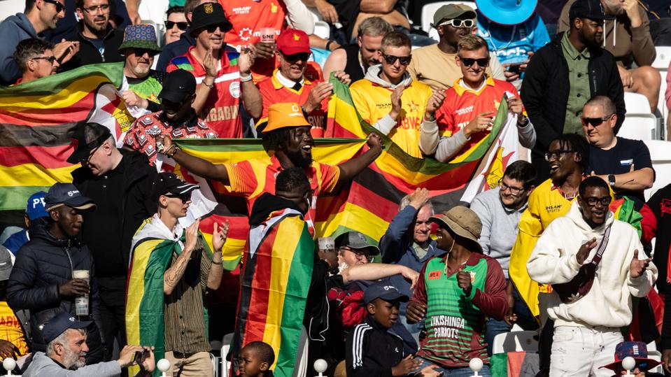 England v Zimbabwe - Rothesay Test Match: Day One