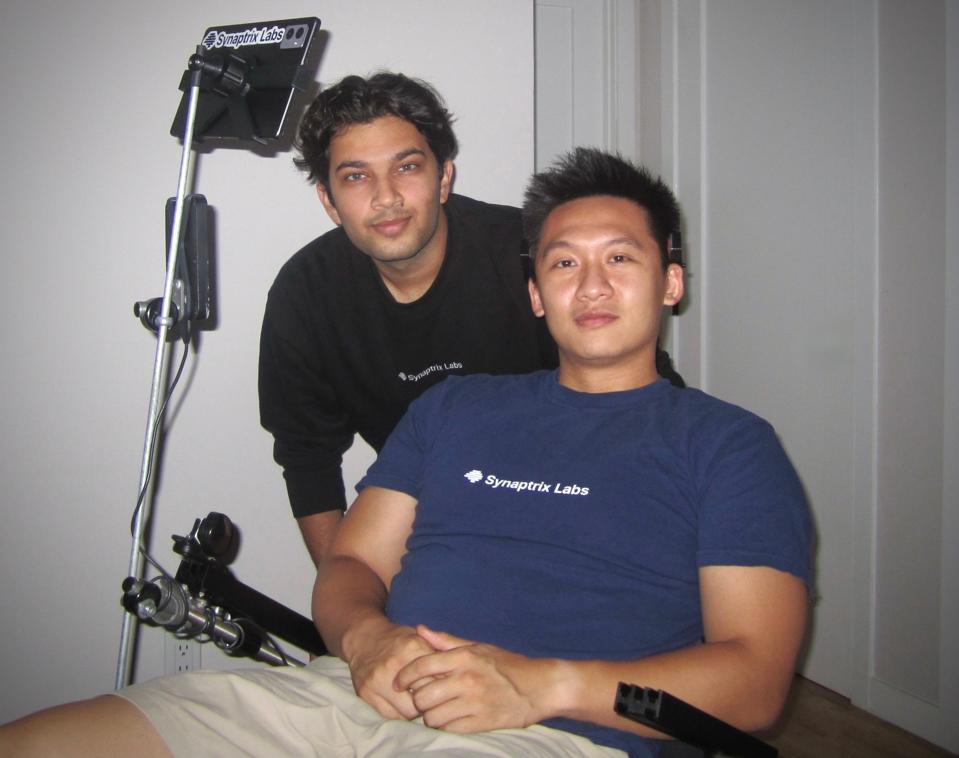 Synaptrix co-founders Aryan Govil & Eric Yao
