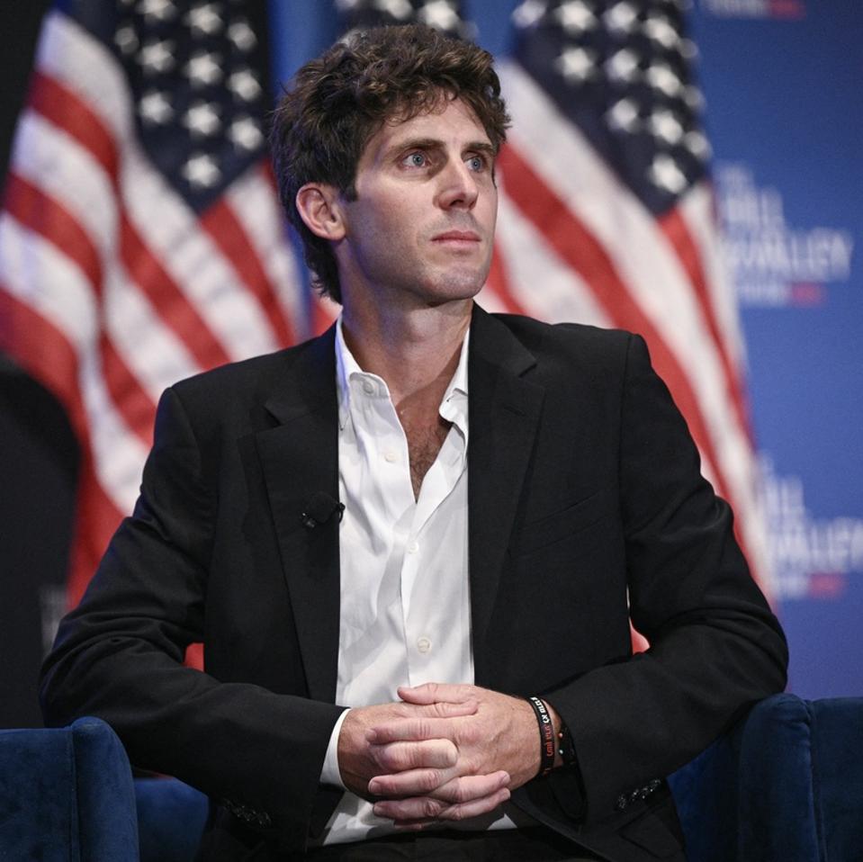 US-TECH-POLITICS-AI-DEFENCE-COMPUTERS-SHAUN MAGUIRE_SEQUOIA