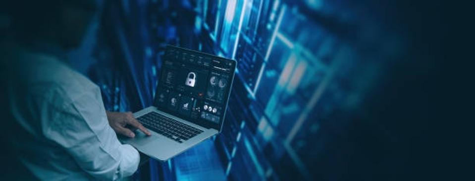 gettyimages-2035601113-612x612 (2)