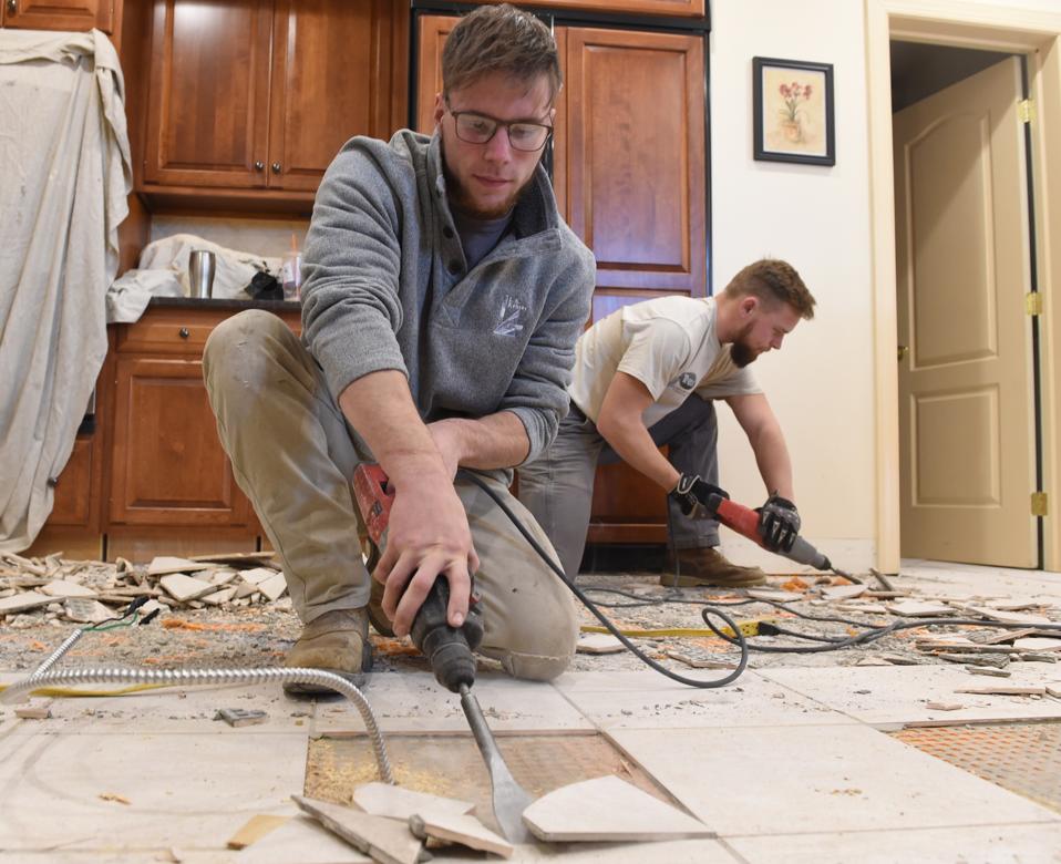REG-L-Handyman  Working on a kitchen remodel are left to right Steven Emerson of Wyomissing,  and Justin Uleau, Fleetwood, carpenters with L.A. Kehres Building and Remodeling,  Leesport.  12/6/2019  Photo by Bill Uhrich