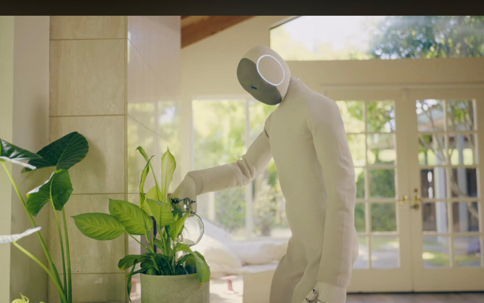 1x-neo-robot-20,000-dollar-home-cleaning-robot-spy-on-customers