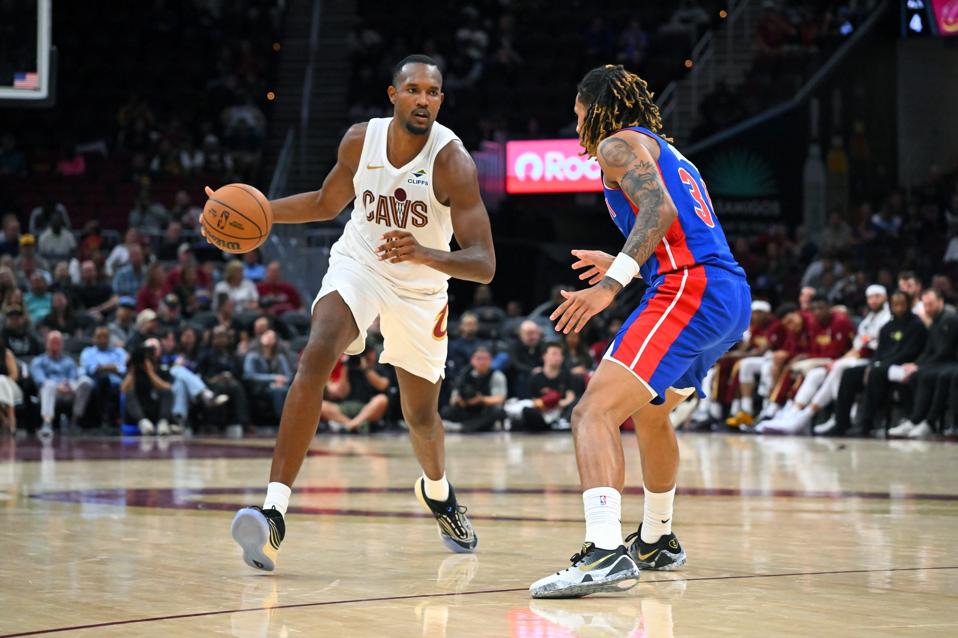 डेट्रॉइट पिस्टन बनाम क्लीवलैंड कैवेलियर्स