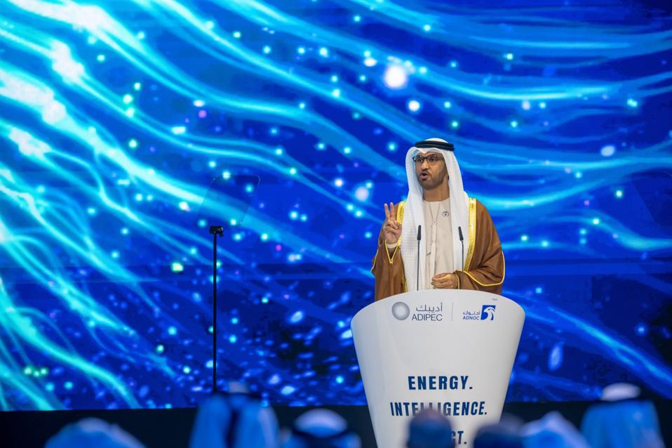 एडीएनओसी ग्रुप के सीईओ डॉ. सुल्तान अल जाबेर।