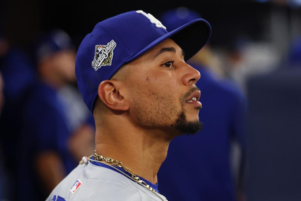 World Series - Los Angeles Dodgers v Toronto Blue Jays - Game Six