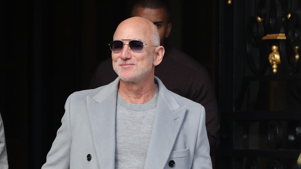 Celebrity Sightings - Paris Fashion Week - Womenswear Spring Summer 2026 - Day Six