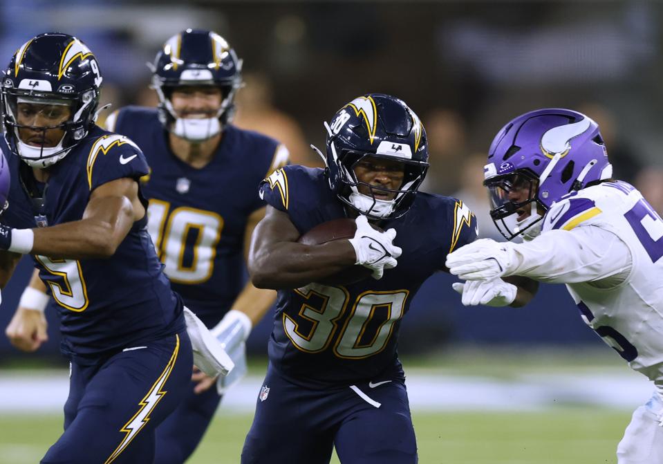 Minnesota Vikings v Los Angeles Chargers