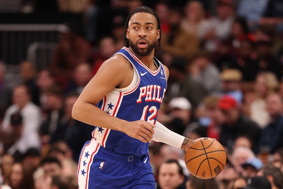 Philadelphia 76ers v Chicago Bulls