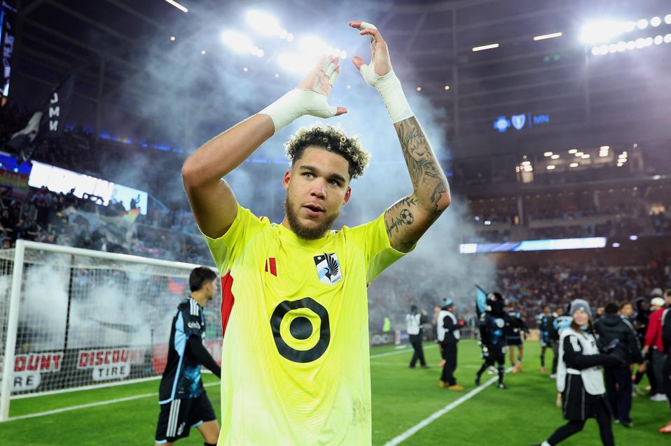 मिनेसोटा यूनाइटेड एफसी बनाम सिएटल साउंडर्स एफसी - 2025 एमएलएस कप प्लेऑफ़