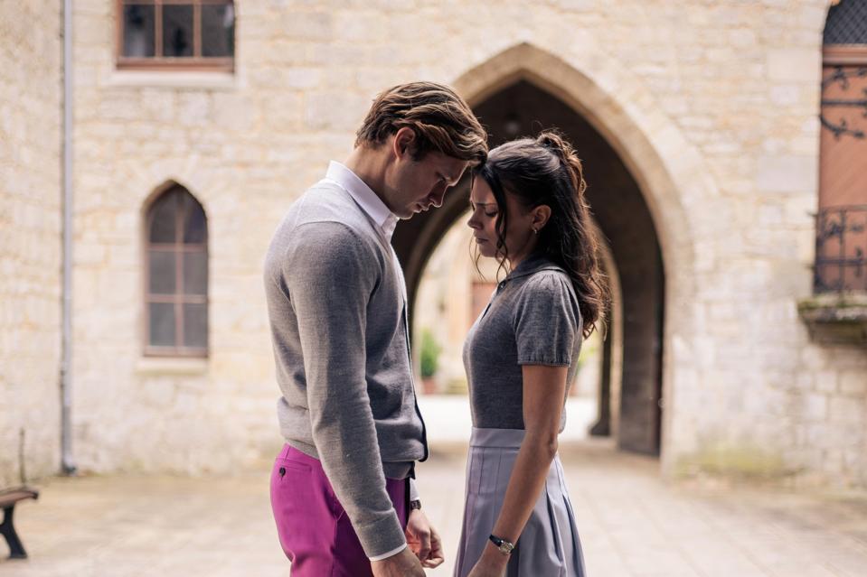 James Beaufort (Damian Hardung, Ruby Bell (Harriet Herbig-Matten)