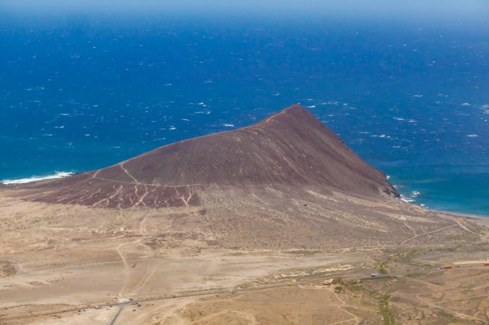 Infrastruktur Alam yang Mulai Runtuh: Tanah dan Laut Kunci Ketahanan Pangan Global