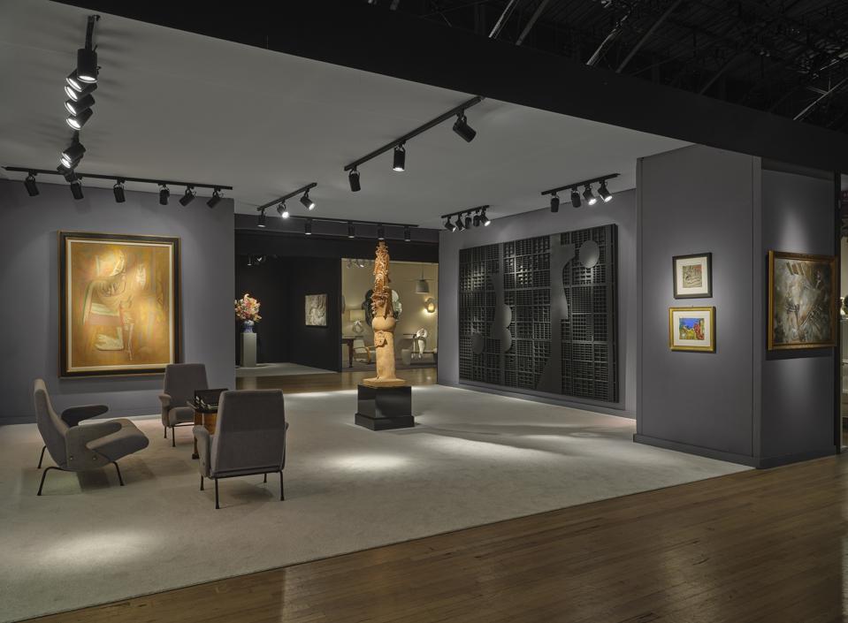 Installation view of Galerie Gmurzynska booth at Salon Art + Design