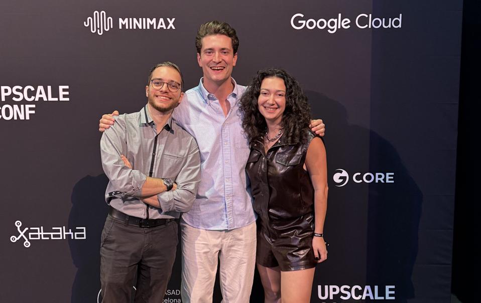 First Concepts: Menggabungkan AI dan Kreativitas untuk Cepat Tanpa Kehilangan Rasa