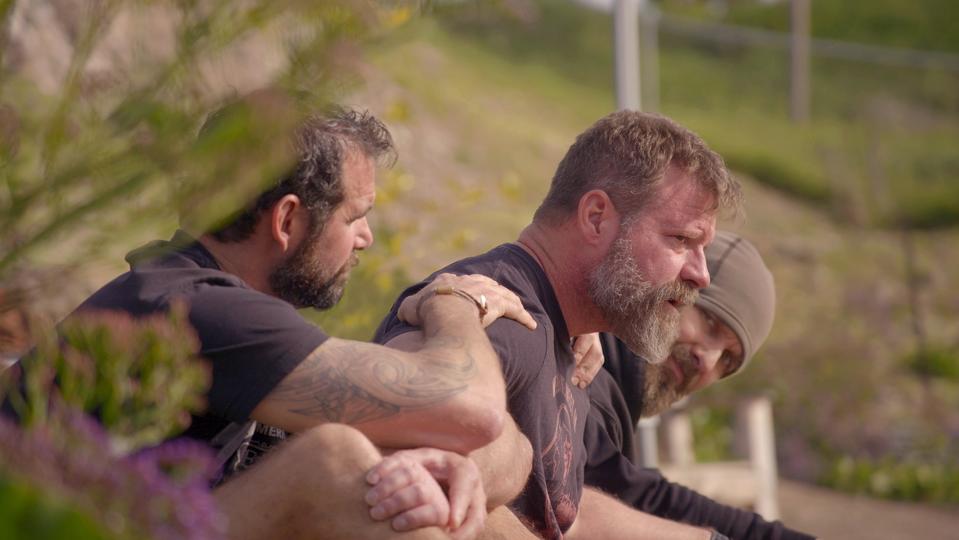 Perjuangan Veteran Navy SEAL Melawan PTSD Melalui Terapi Psikedelik