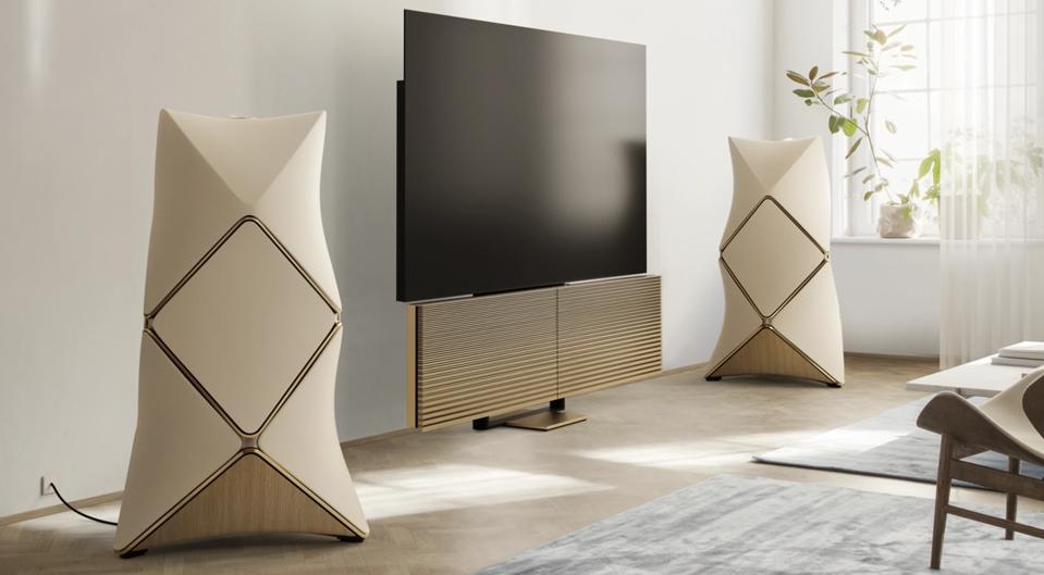 Bang & Olufsen Rayakan 100 Tahun dengan Speaker Beolab 90 Titan Edition Mewah