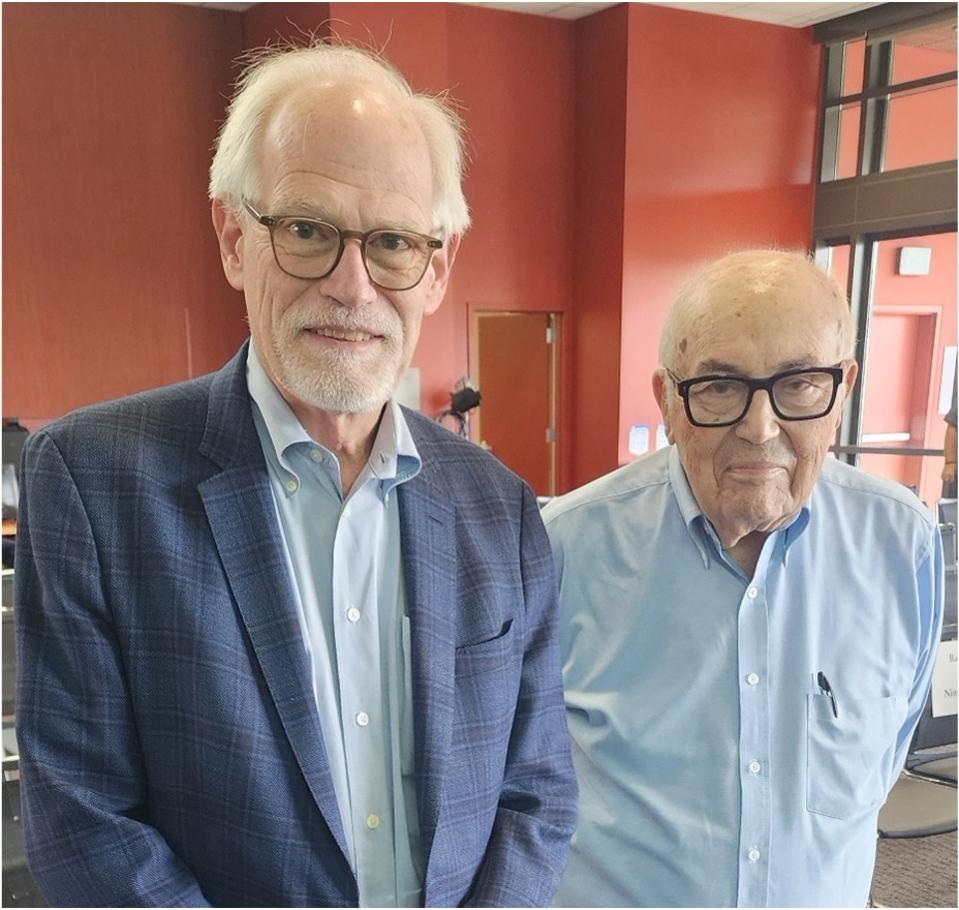 Masa Depan Kecerdasan: Bagaimana AI Bisa Memperkuat atau Mengancam Manusia