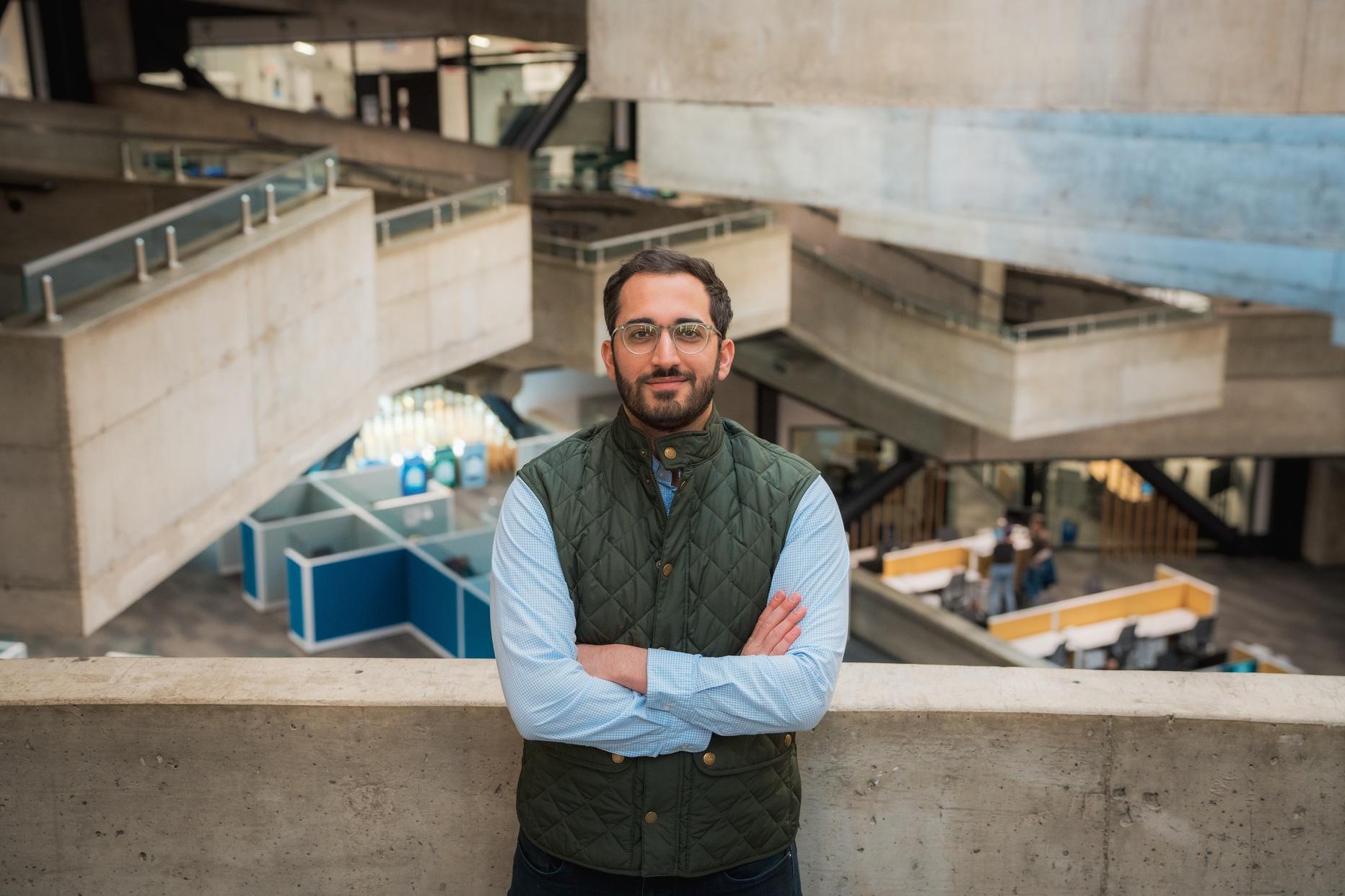 Profluent: AI Baru untuk Membuat Protein yang Didesain Khusus dan Revolusioner