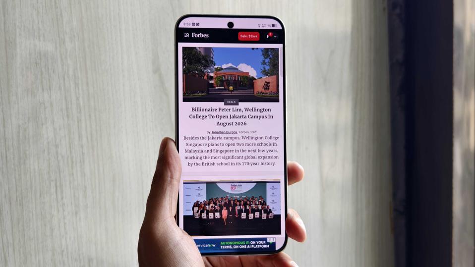 iQOO 15 Hadir dengan Chipset Terkuat dan Baterai Besar, Harga Menguat