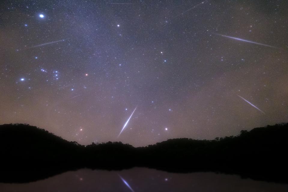 Keunikan Hujan Meteor Geminid dari Asteroid 3200 Phaethon Terungkap