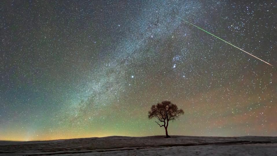 Nikmati Puncak Hujan Meteor Geminid, Saksikan Langit Berbintang Terbaik Tahun Ini
