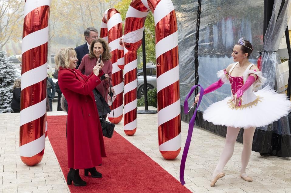 Christmas In Healdsburg: Jordan Winery’s Candy Land Tasting And Other Sparkling Events