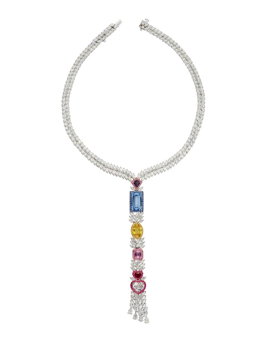 PINK♢DIAMONDs 14.83-Carat Pink Diamond Fetches $26.6 Million, Sets Auction Record