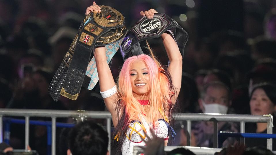 Respons Dingin Mercedes Moné Saat John Cena Mengumumkan Pensiunannya