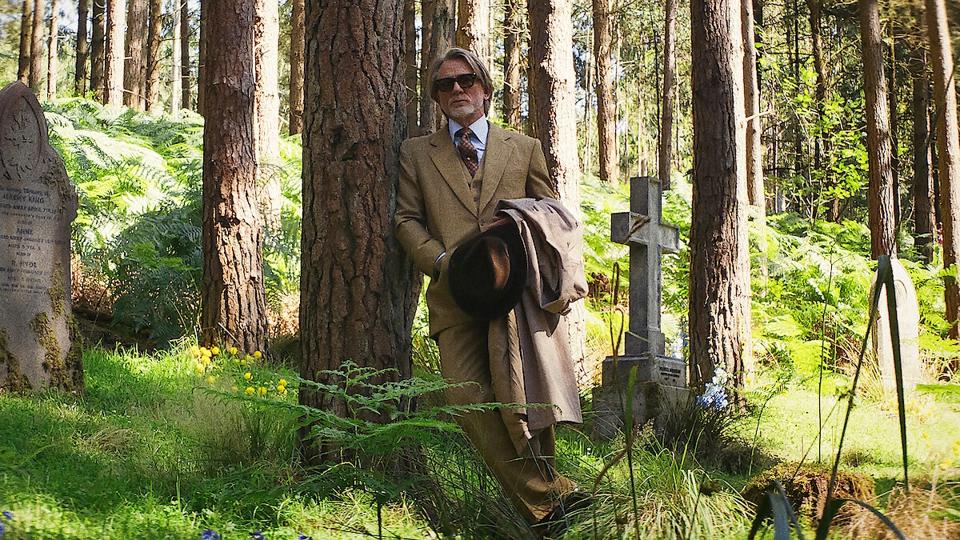 Penjelasan Akhir Wake Up Dead Man: Misteri Knives Out yang Kompleks Terurai