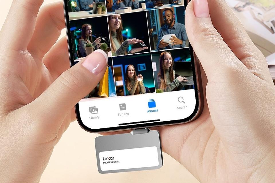 Lexar Hadirkan SSD Portabel Cepat dan Ringan untuk Kreator Konten Mobile