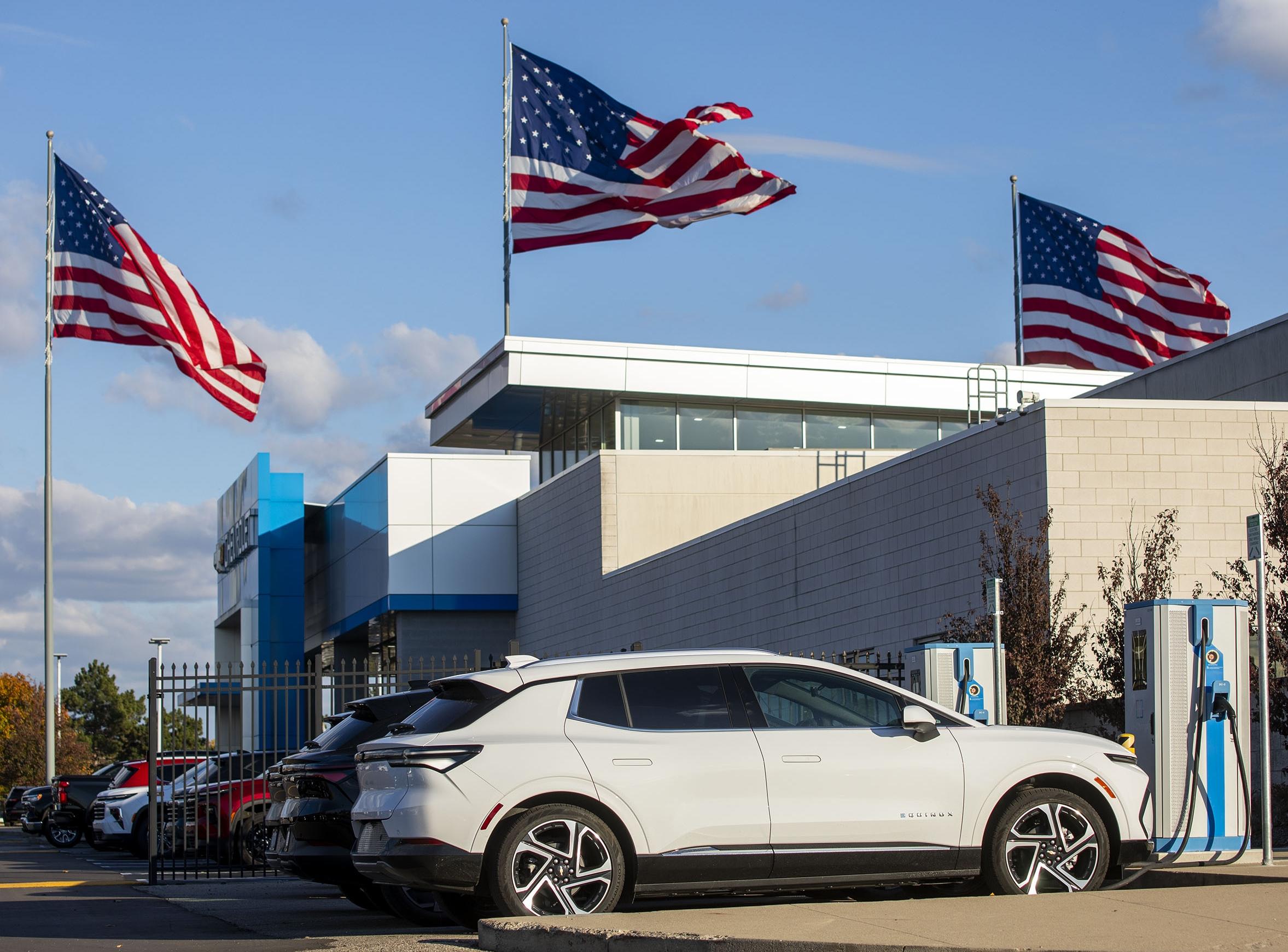 Kendaraan Listrik Menurun di AS, Tapi Pasar Global Justru Melaju Pesat