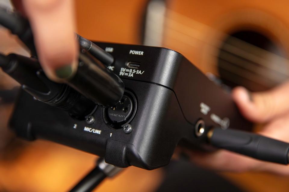Roland GO:Mixer Studio: Solusi Portable Rekaman Audio Profesional untuk Musisi Modern