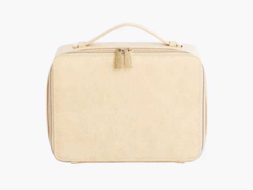 Best Travel Makeup Bags 2026 - Forbes Vetted Best Travel Makeup Bags 2026 - Forbes Vetted