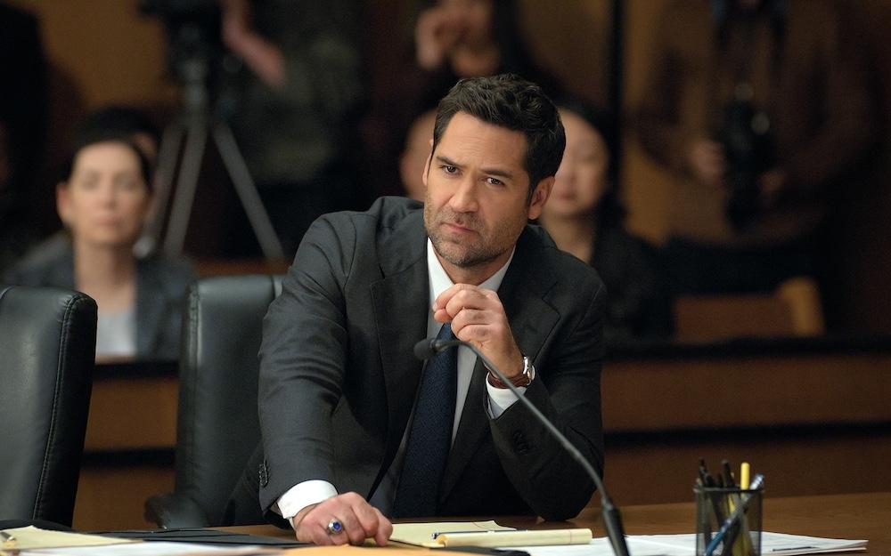 Manuel García-Rulfo's 'The Lincoln Lawyer' To End With Season 5, Netflix Says