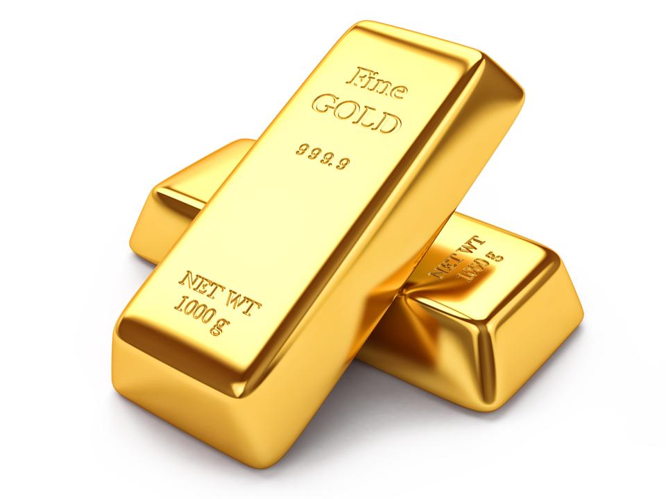 Gold Sets Record Above $5,500, Leaving Crypto In The Dust