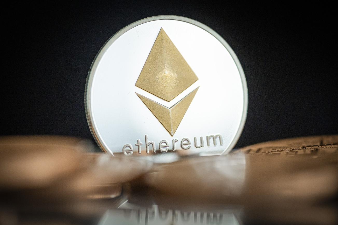 Ethereum Is ‘Stuck In Between Narratives,’ Says Analyst